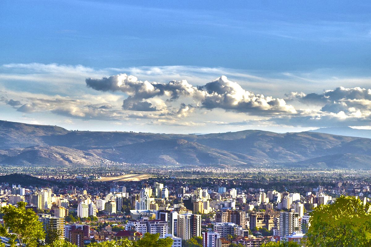 Cochabamba_Panoramic.jpg