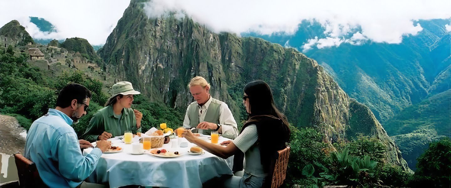 Machu-Picchu_Private-Luch-at-Sanctuary-Lodge.jpg